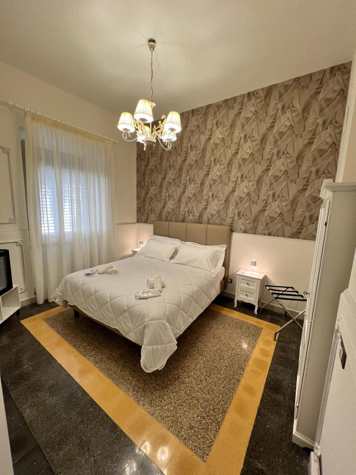 Hotel Aragona House Palermo Esterno foto